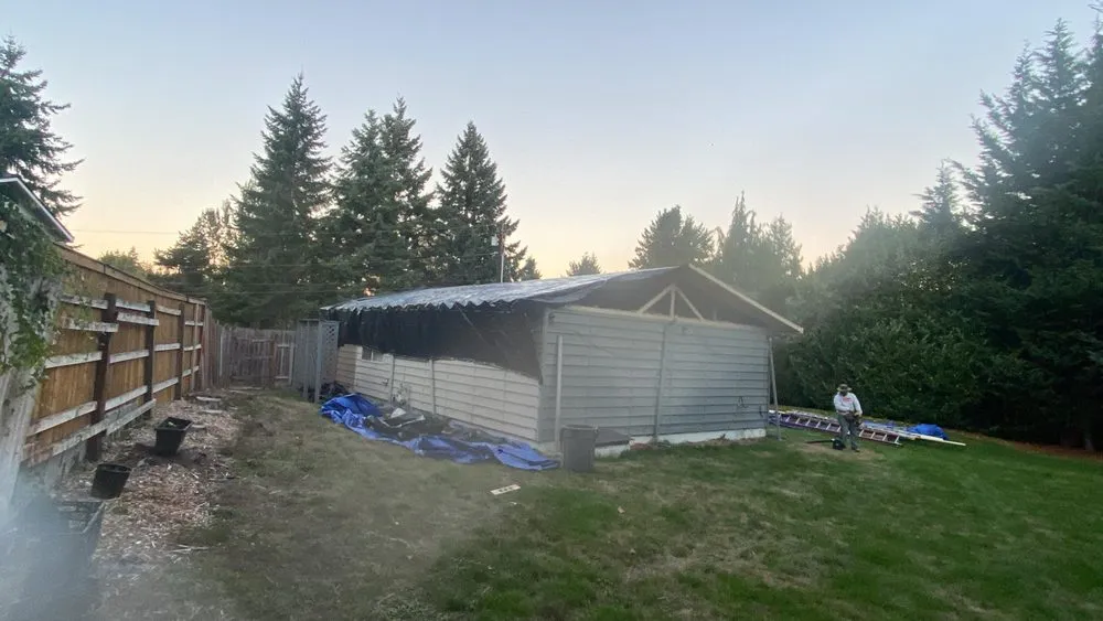 Slide of Silverlining Roof