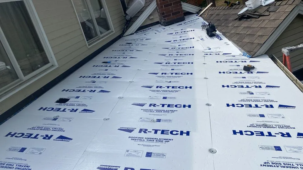 Slide of Silverlining Roof