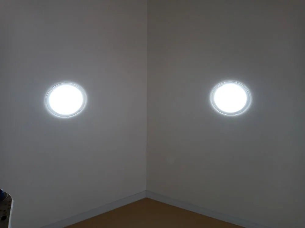 Slide of Silverpoint Skylight Specialist