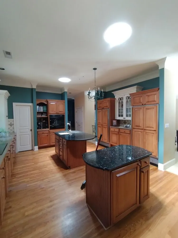 Slide of Silverpoint Skylight Specialist