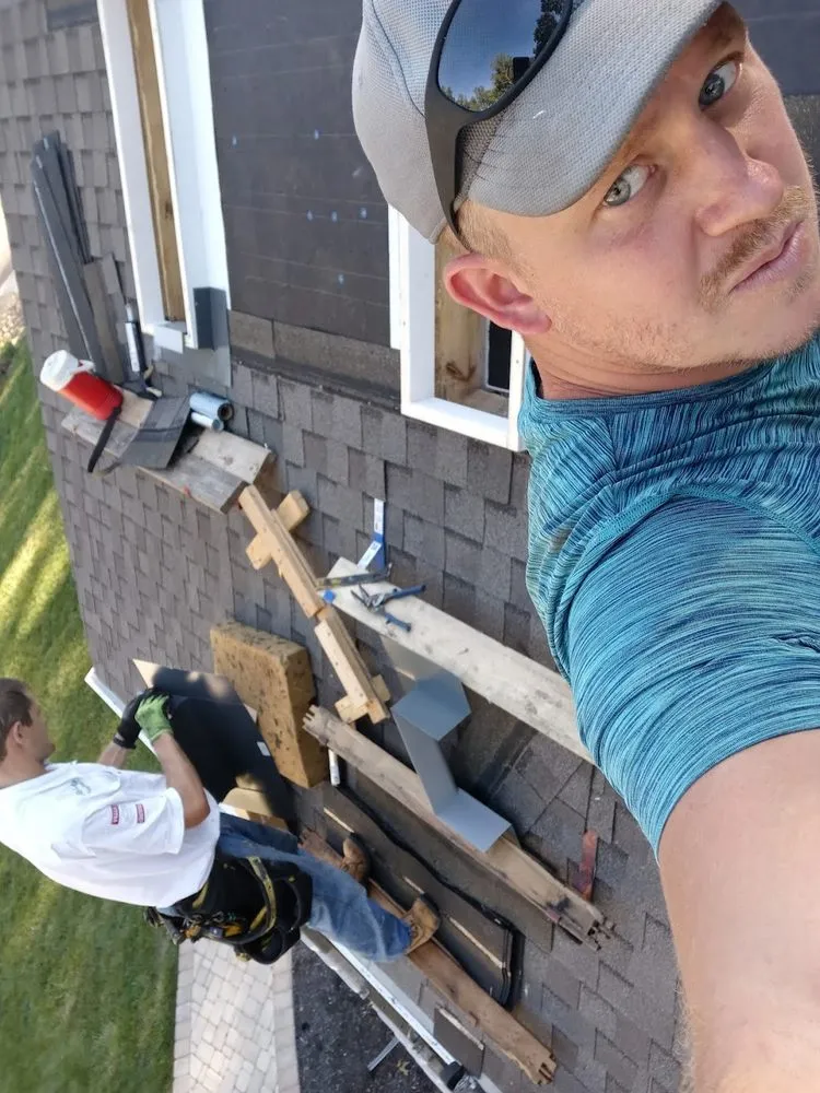 Slide of Silverpoint Skylight Specialist