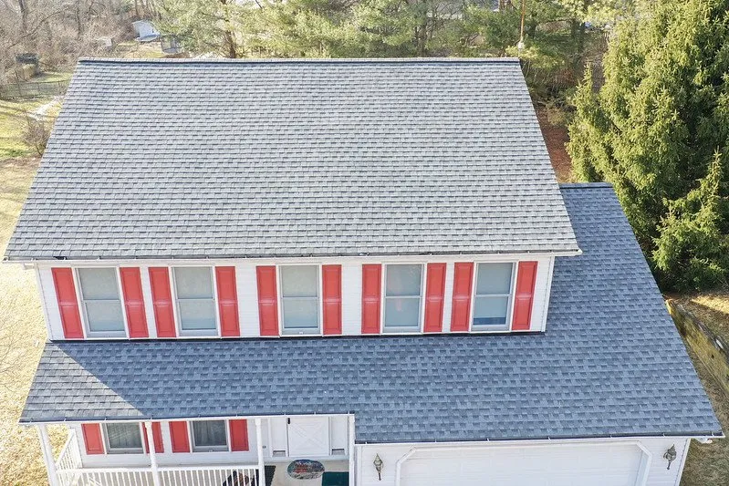 Slide of Simi Valley Roofing Crew