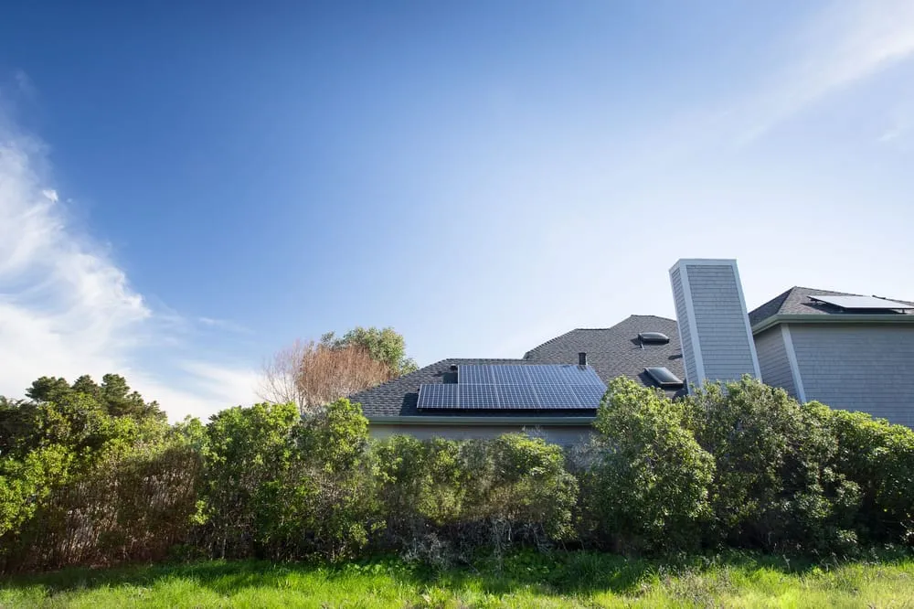 Slide of Simmitri Solar