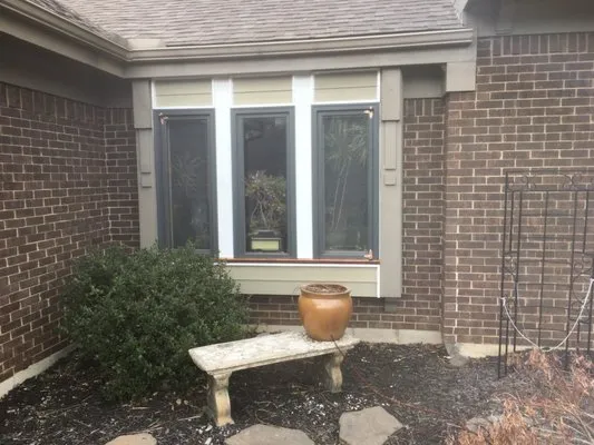 Simmons Customs Logo