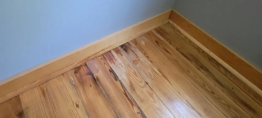 Slide of Simmons Roofing