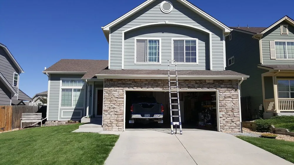 Slide of Simon Bros Roofing & Solar