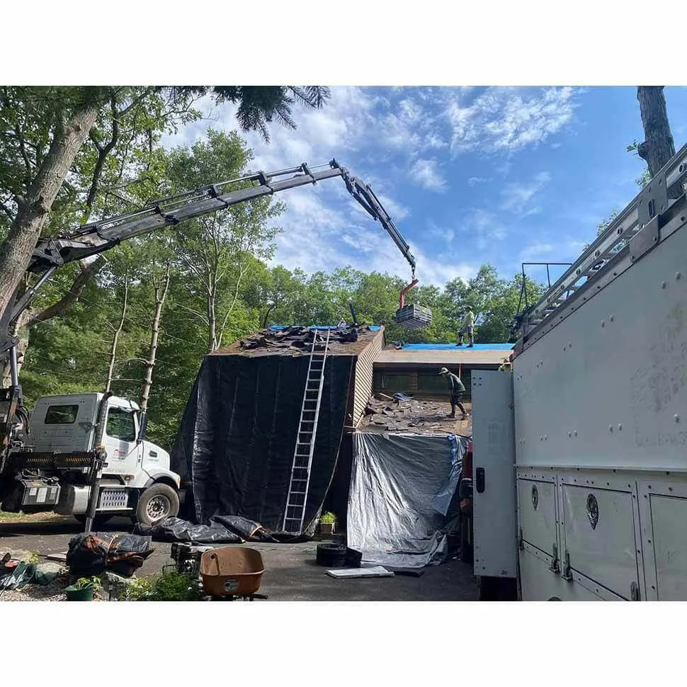 Slide of Simonsays roofing