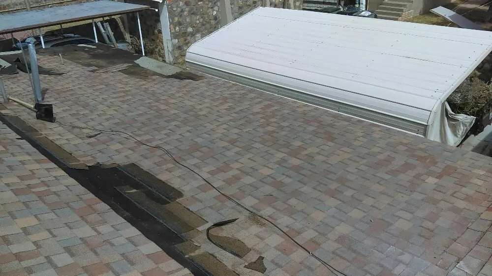 Slide of Simplicity Roofing and Construction