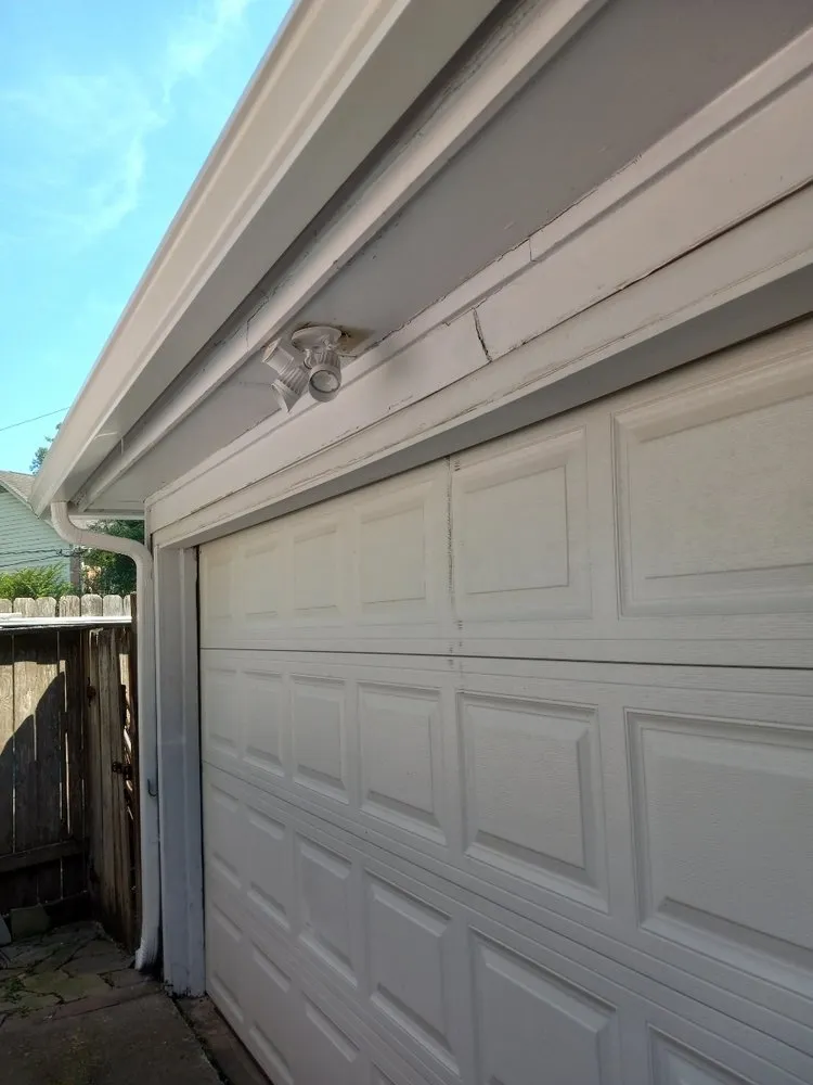 Slide of Simply Gutters