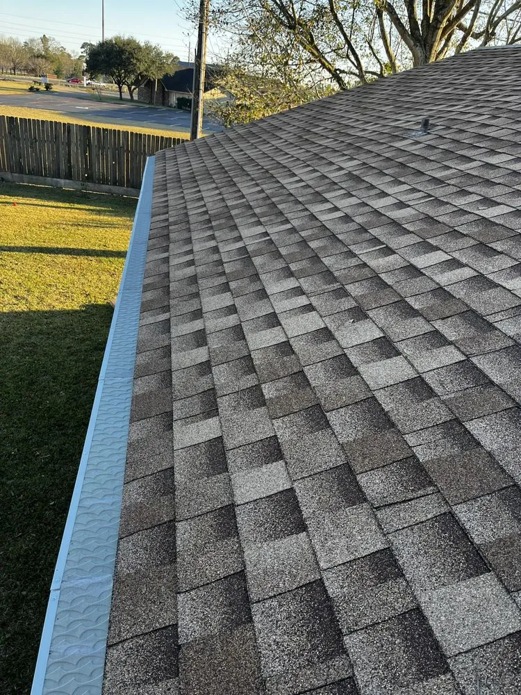 Expert storm damage roof repair with free inspection in Houston, WA by Simply Installations