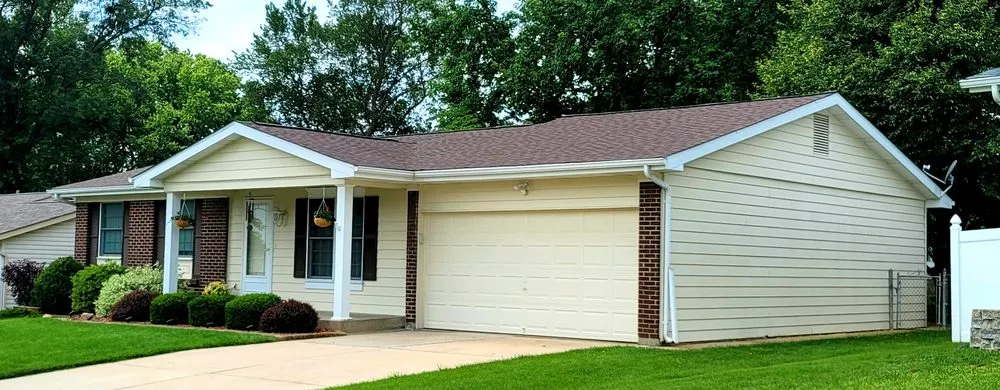 Slide of Simply Roofing Solutions