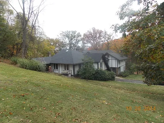 Slide of Sinay Roofing