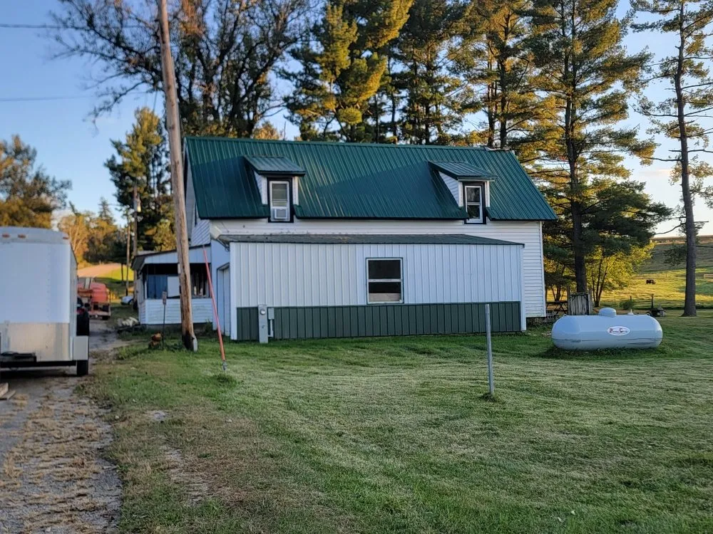 Expert roof repair in Gratiot, WI - Singing Pines Roofing &Construction