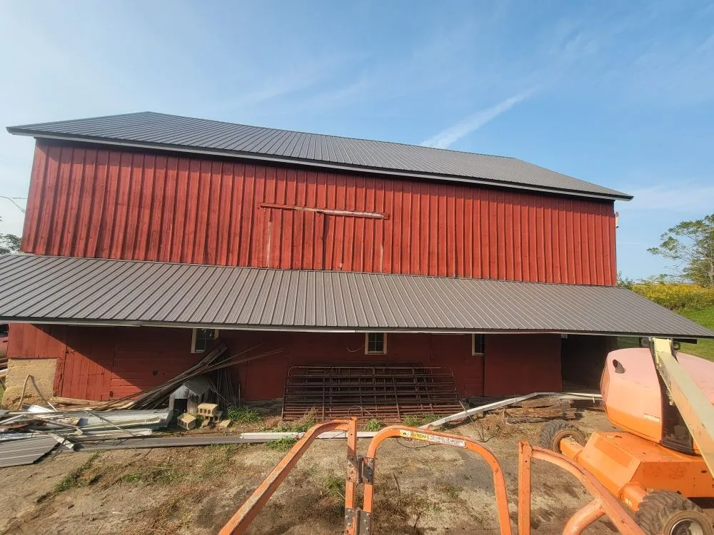 Trusted roof installation experts serving Gratiot, WI - Singing Pines Roofing &Construction