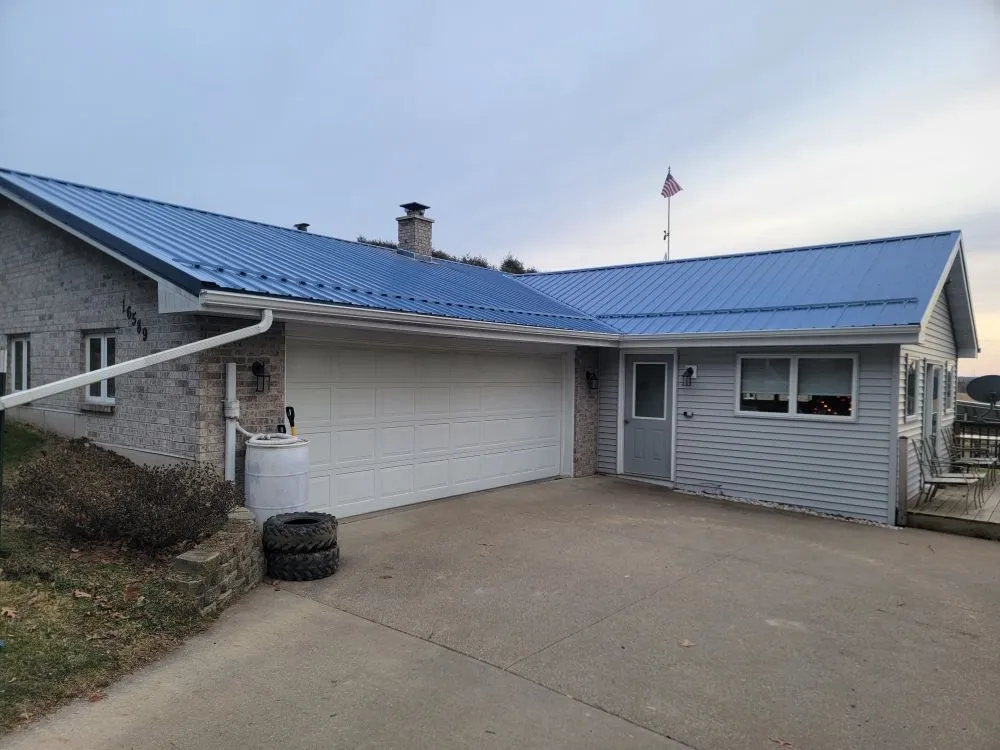 Top-rated roof replacement experts serving Gratiot, WI - Singing Pines Roofing &Construction