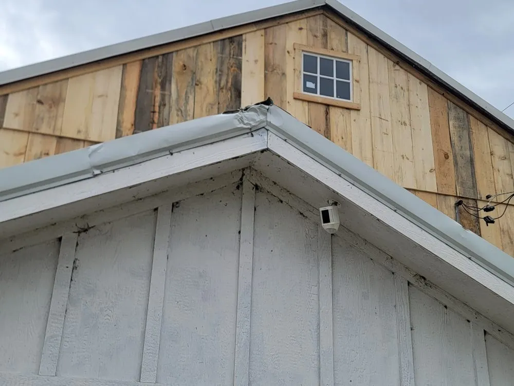 Licensed roof replacement experts serving Gratiot, WI - Singing Pines Roofing &Construction