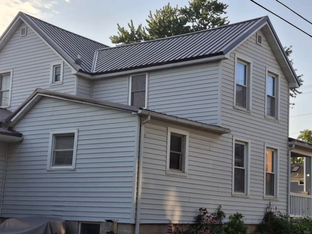 Trusted storm damage roof repair for homes across Gratiot, WI - Singing Pines Roofing &Construction