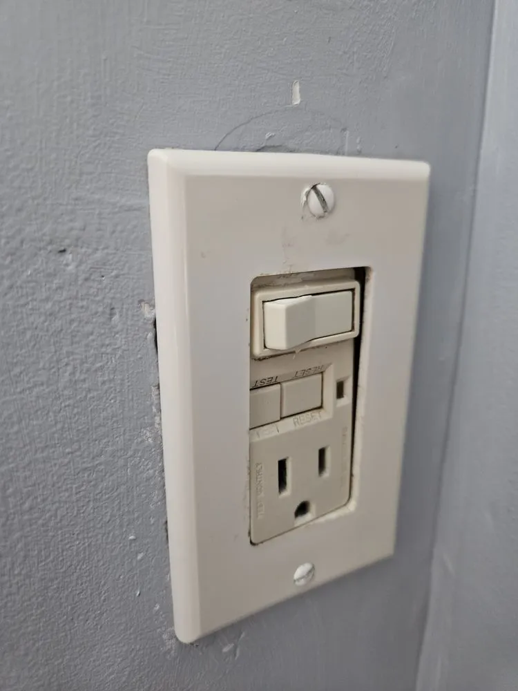 Slide of SIR Home Improvements