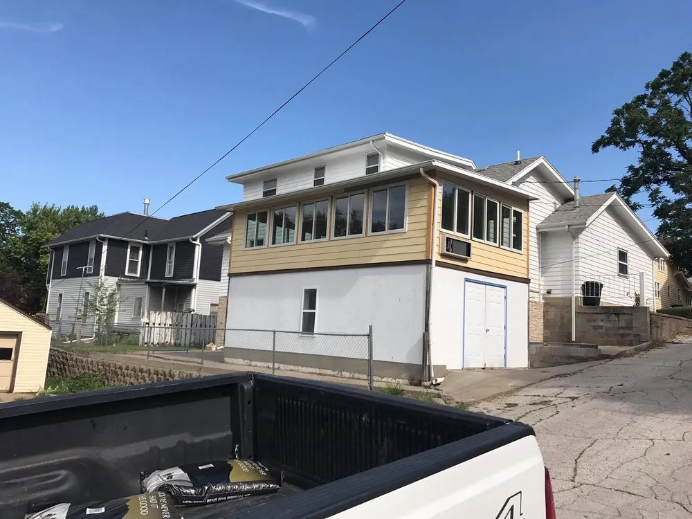 Slide of Sisson Construction