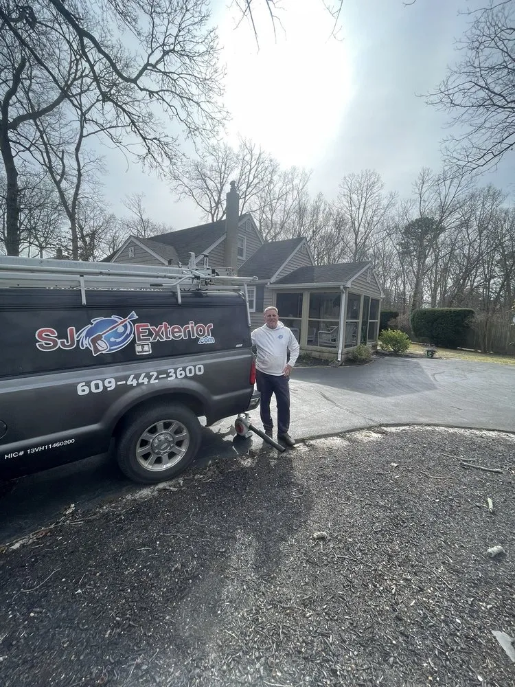 Slide of SJ Exterior