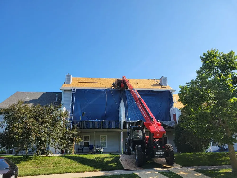 Slide of SJS Roofing & Construction