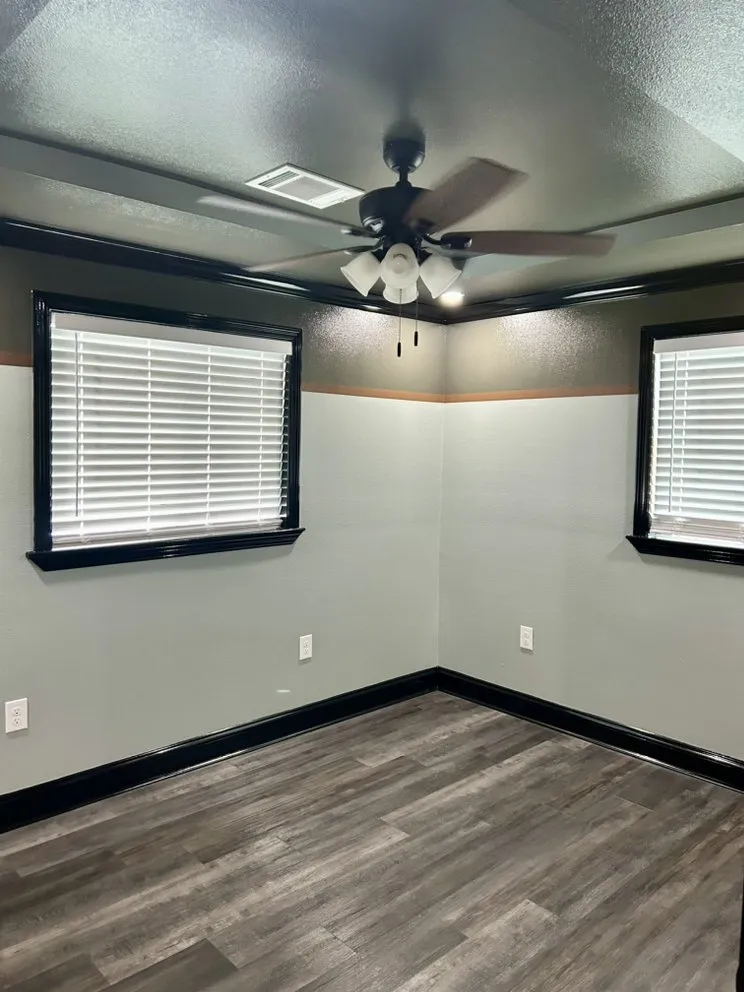 Slide of S&K Contracting