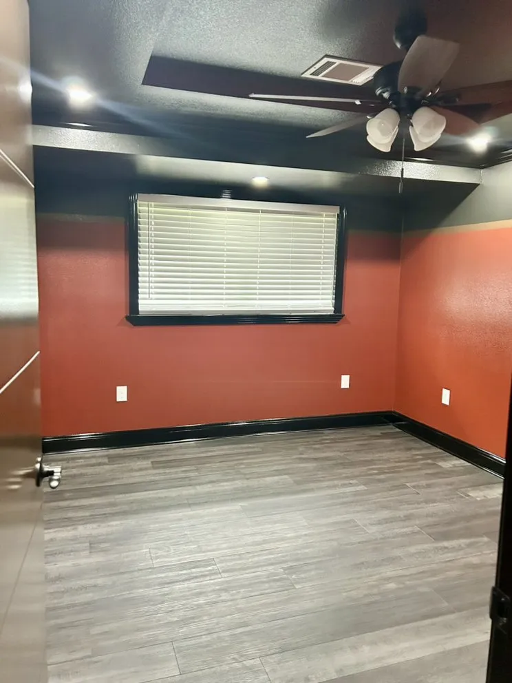 Slide of S&K Contracting