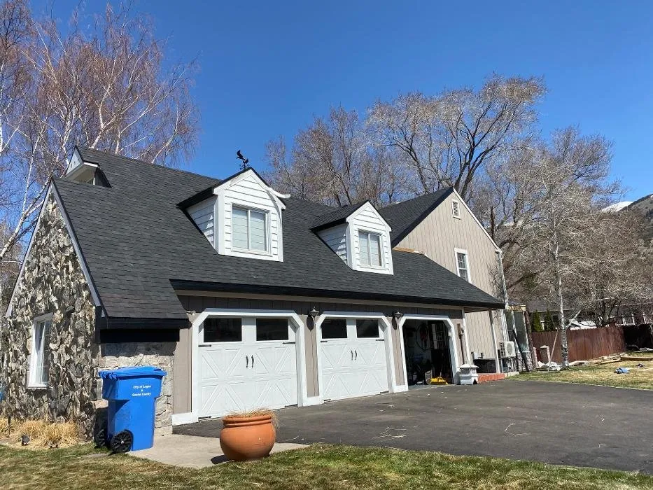 Slide of Skabelund Roofing
