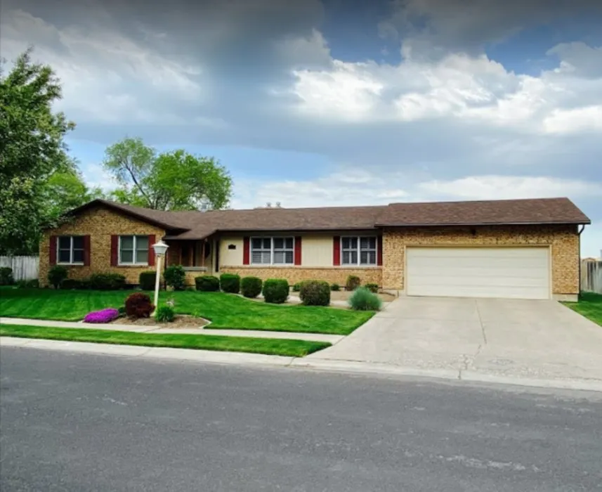 Slide of Skabelund Roofing