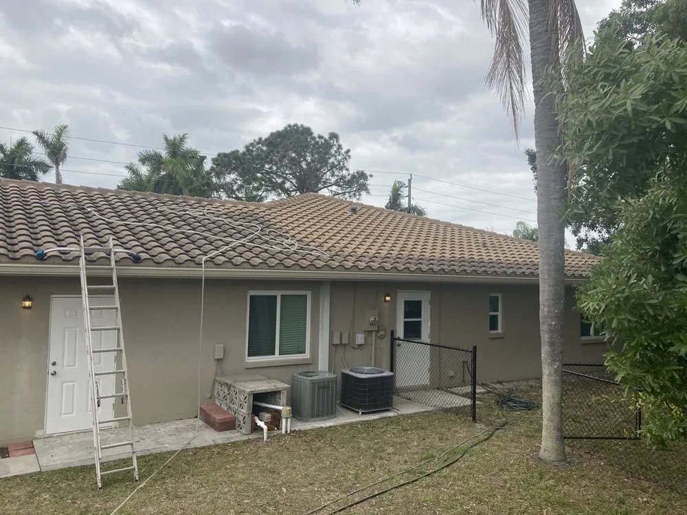 Slide of Skill Roof Cleaning