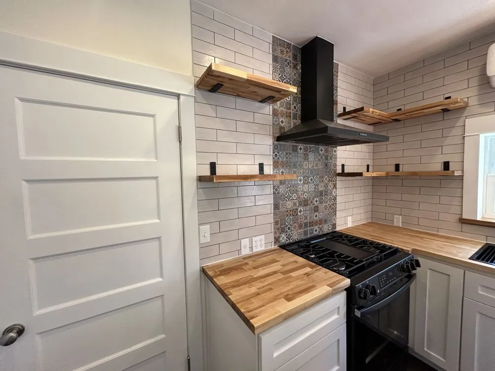 Slide of Sky High Unlimited