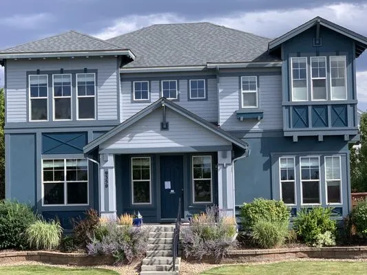 Sky Manor Roofing Logo