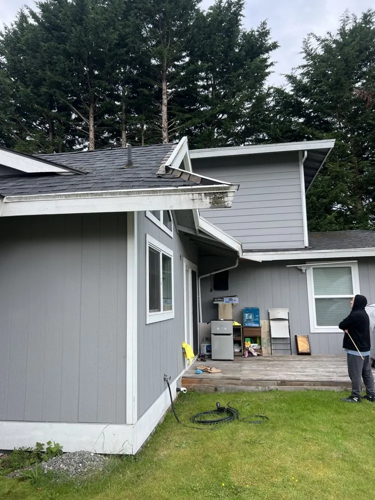 Slide of Sky Roofing Renovations