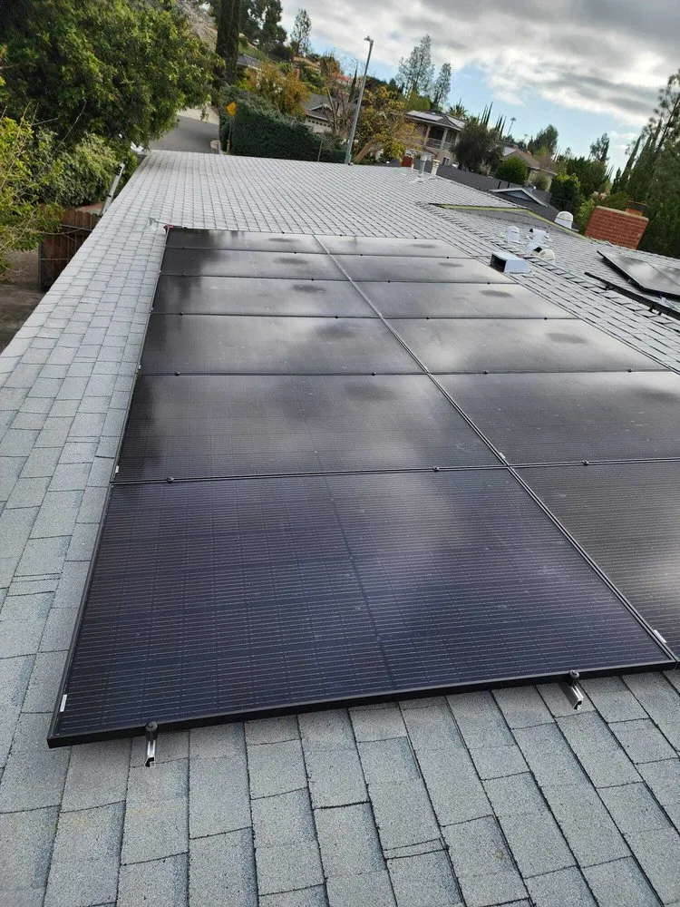 Slide of Sky Solar Pro