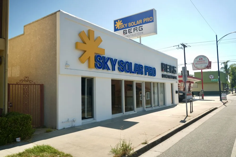 Slide of Sky Solar Pro