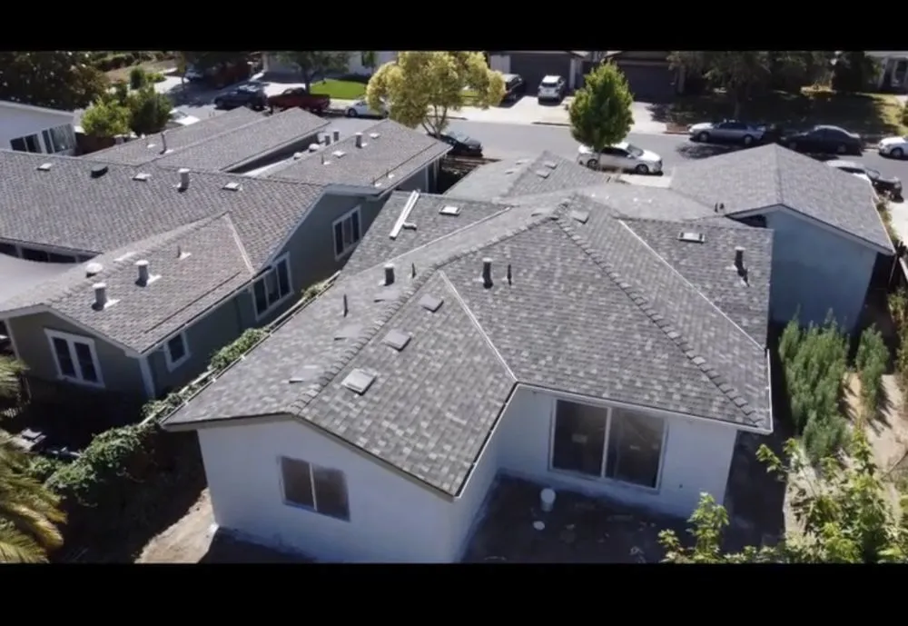 Slide of Skyblue Roofing