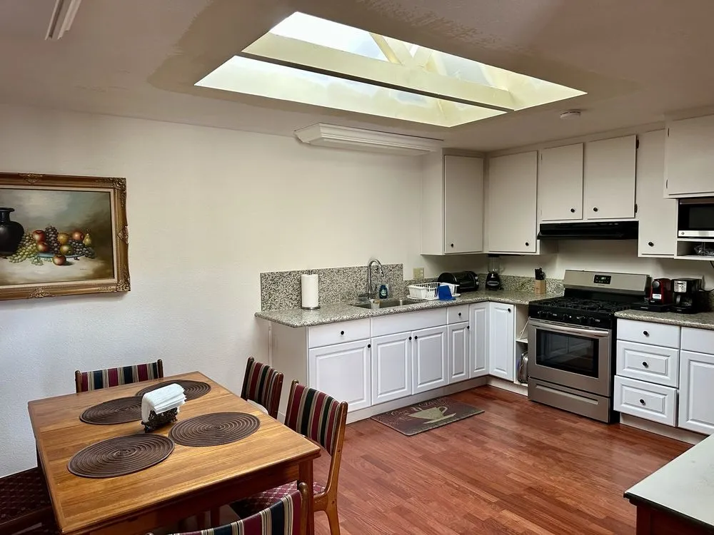 Slide of Skylight Pros