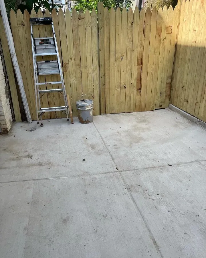 Slide of Skyline 1 Contracting