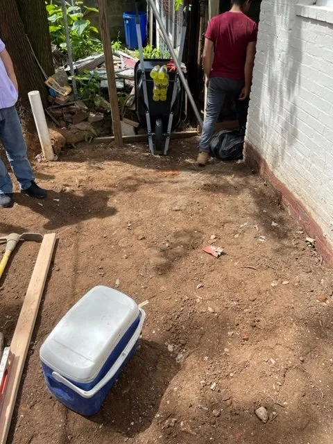 Slide of Skyline 1 Contracting