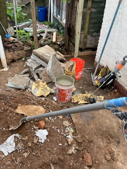 Slide of Skyline 1 Contracting