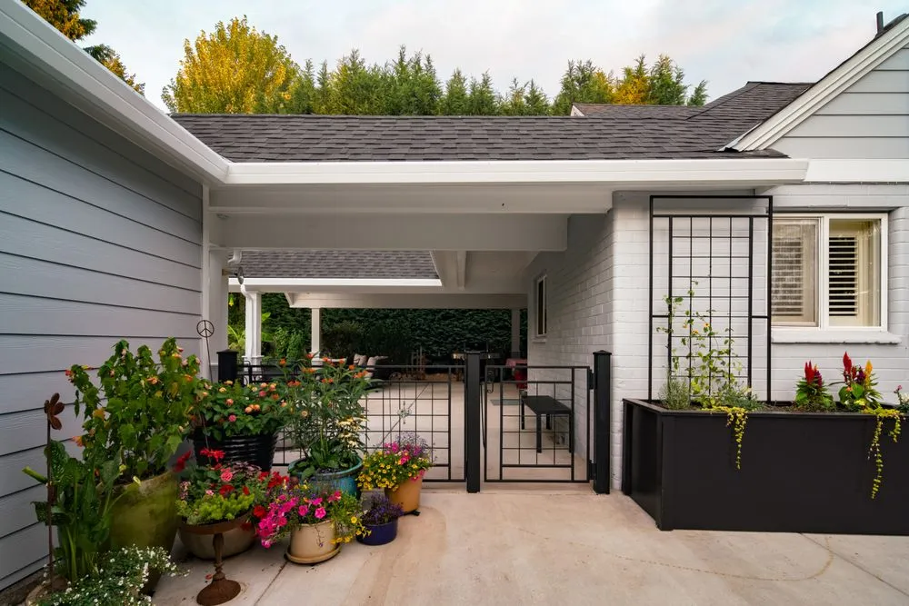 Slide of Skyline Exteriors