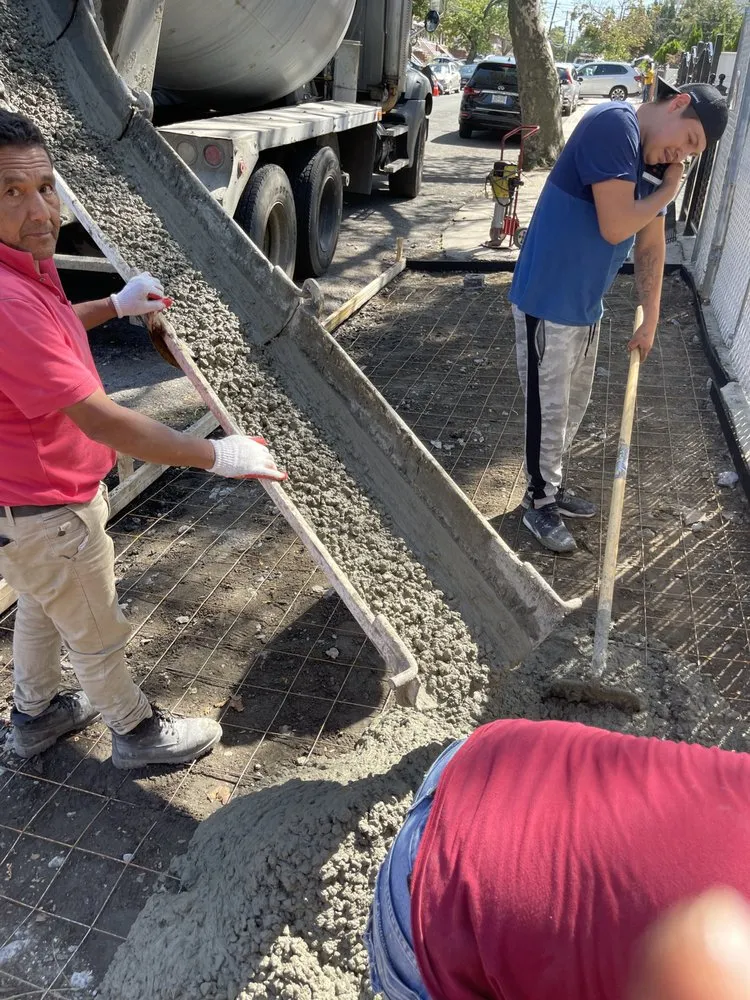 Slide of Skyline General Construction