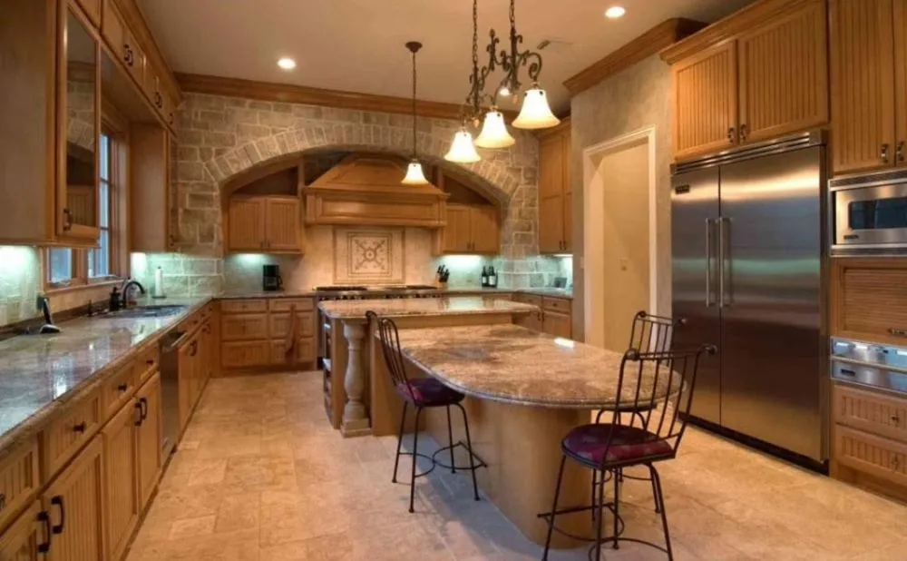 Slide of Skyline Renovation and Roofing