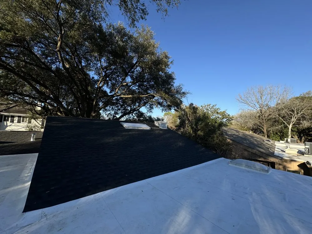 Slide of Skyline Roofing & Outdoor Living