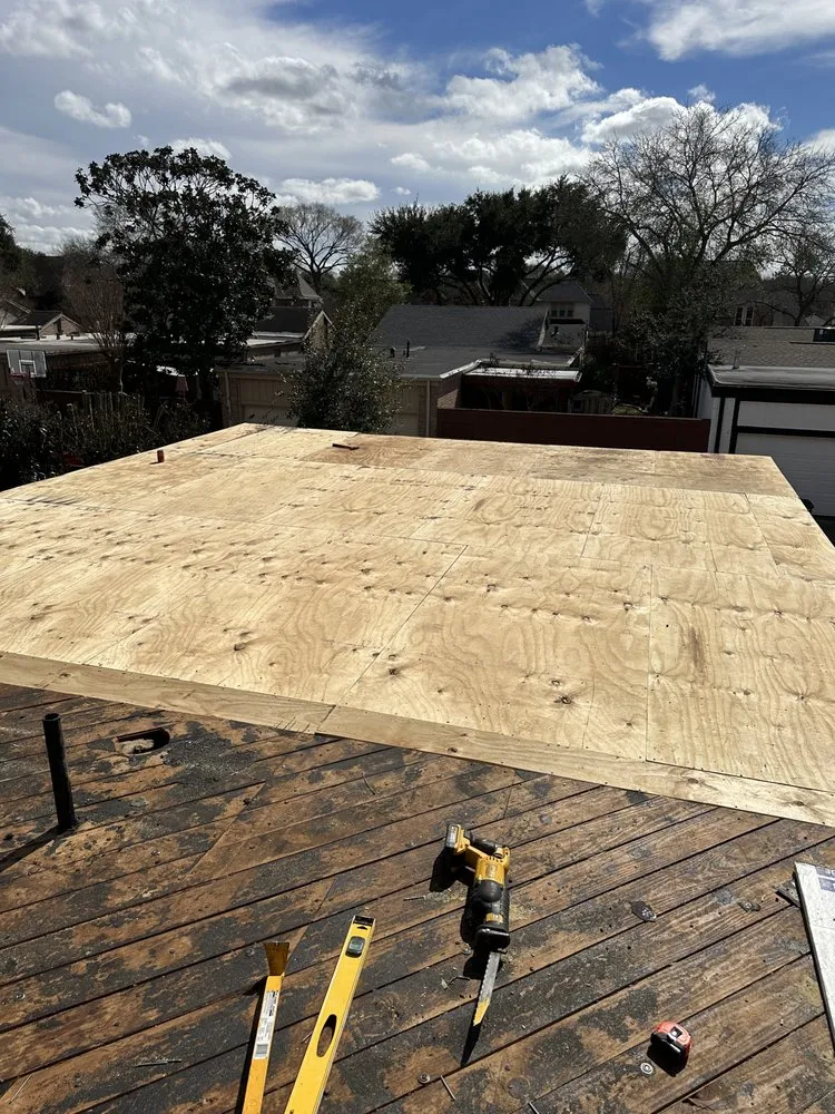 Slide of Skyline Roofing & Outdoor Living