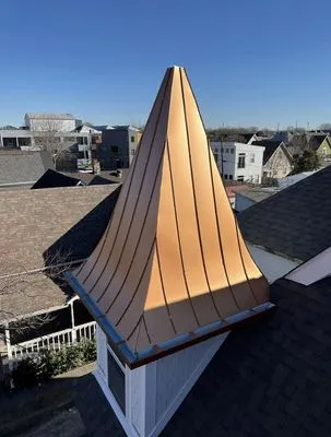 Skyline Roofing & Sheet Metal Co Logo