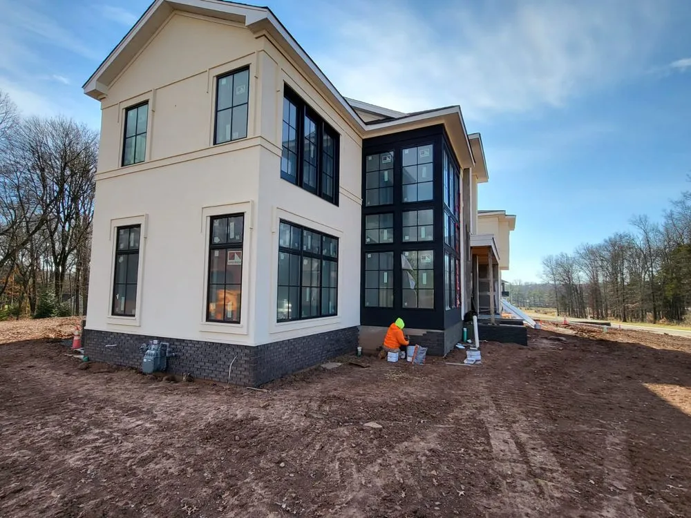 Slide of Skyline Roofing & Siding