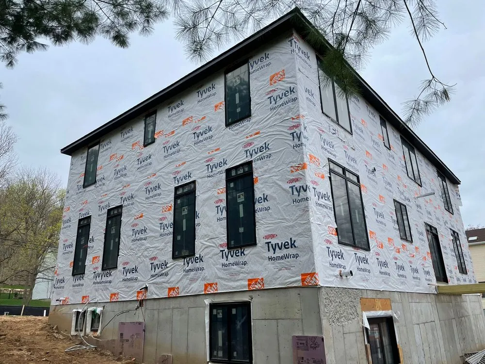 Slide of Skyline Roofing & Siding