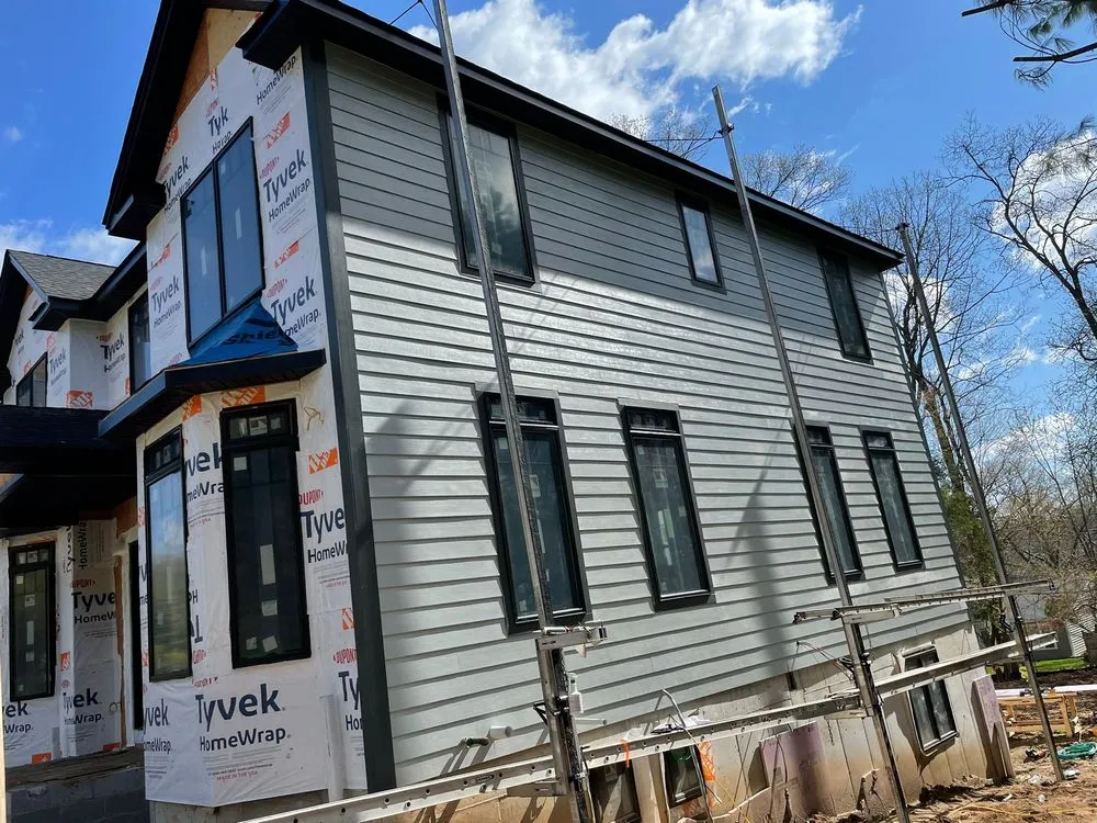 Slide of Skyline Roofing & Siding