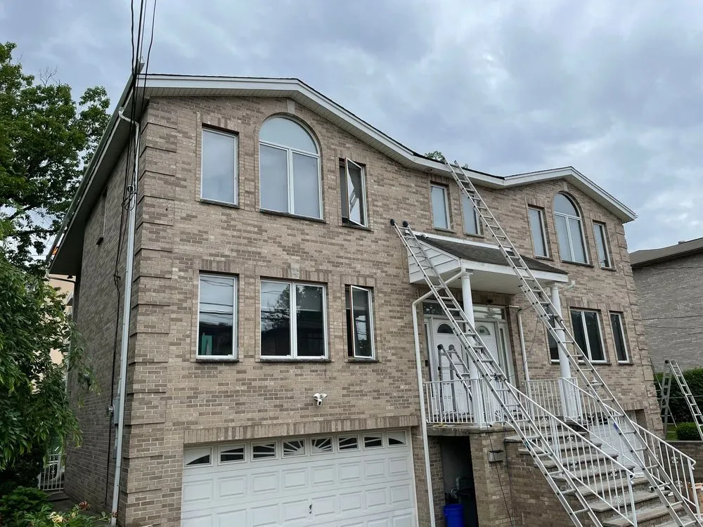 Slide of Skyline Roofing & Siding